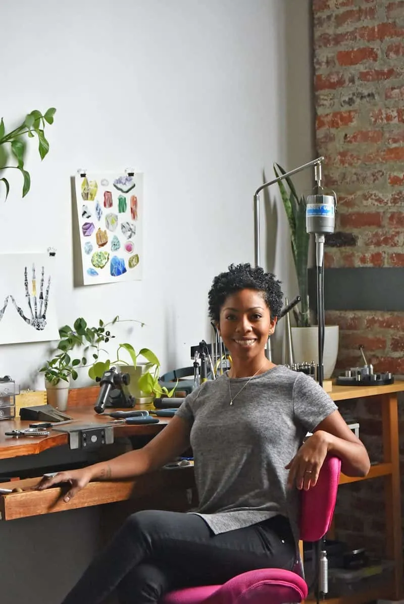 Valerie Madison 3 Inspiring Etsy Shops to Discover #paperflodesign #etsysellers
