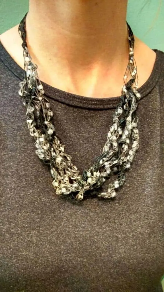 crochet necklace