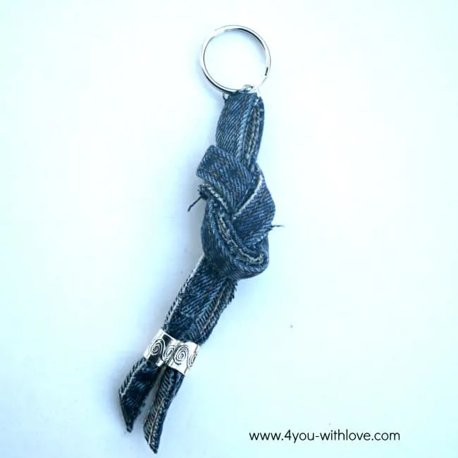 knotted-denim-key-fob