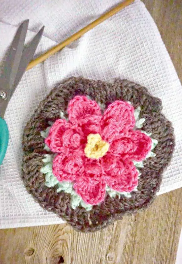 crochet-floral-blanket