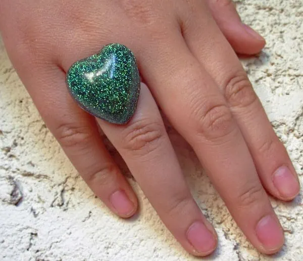 glitter resin ring