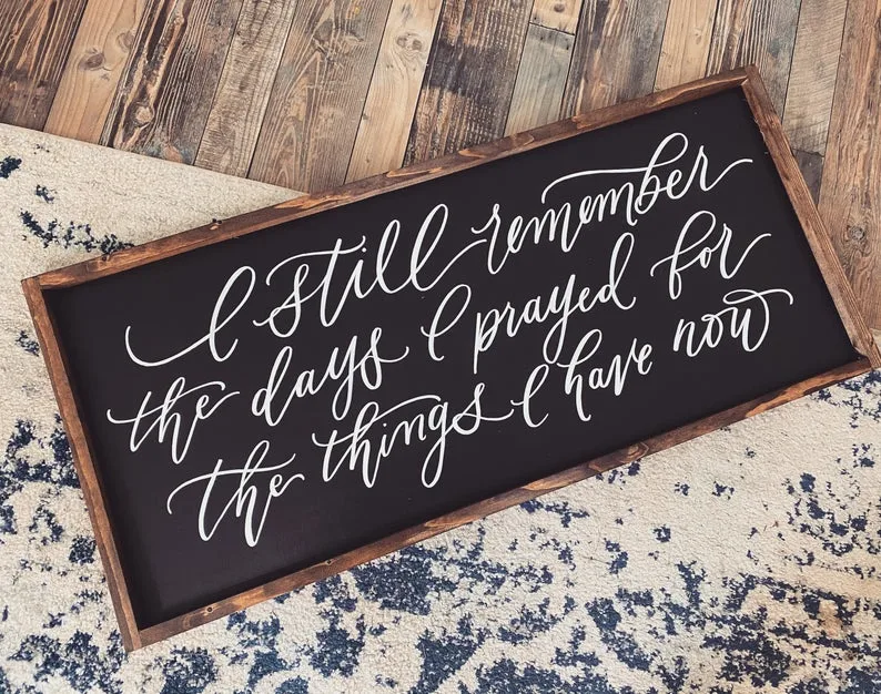 chalkboard style farmhouse sign